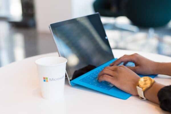 Beschermd:  Microsoft beëindigd ondersteuning voor Windows 10 en Office 2016/2019